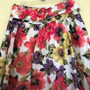 Spring/Summer floral knee length lined skirt